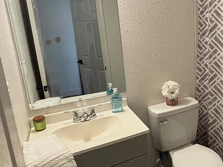 Eastwood Street Apartments 15